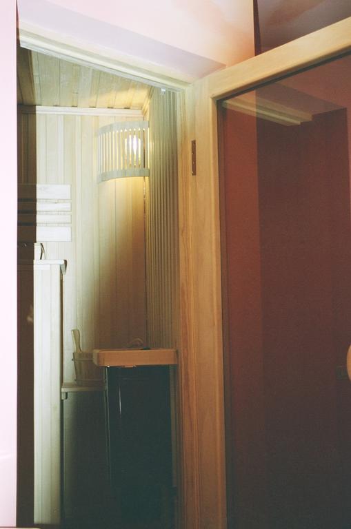 Motel Acapulco Erévan Extérieur photo