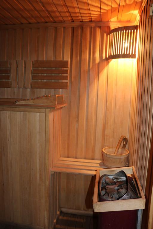 Motel Acapulco Erévan Extérieur photo