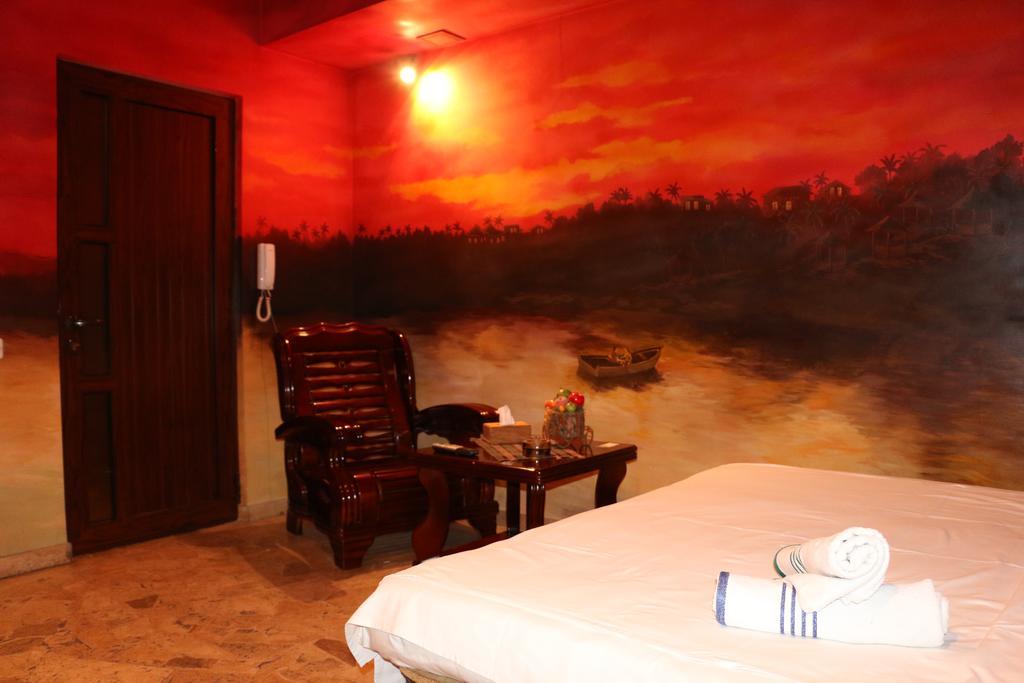 Motel Acapulco Erévan Extérieur photo